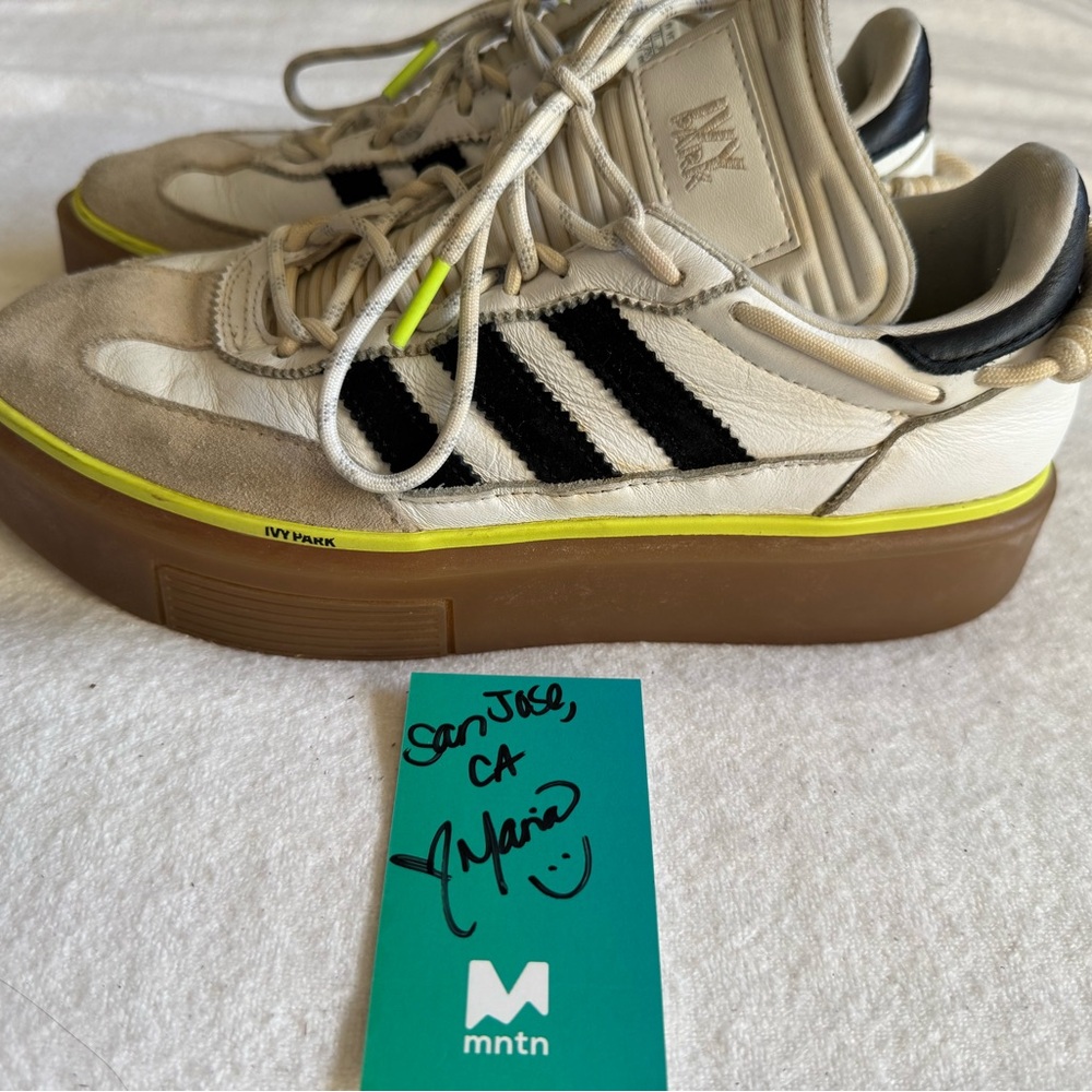 Adidas IVY PARK Sambas - Size